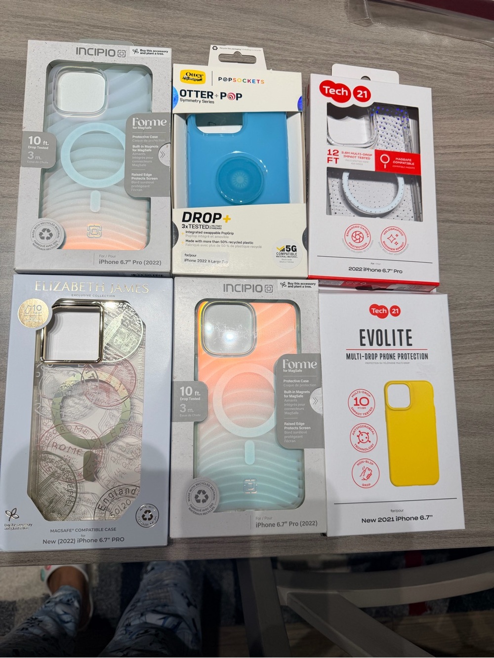 Bundle of 6 NEW iPhone 14 Max Pro Cases